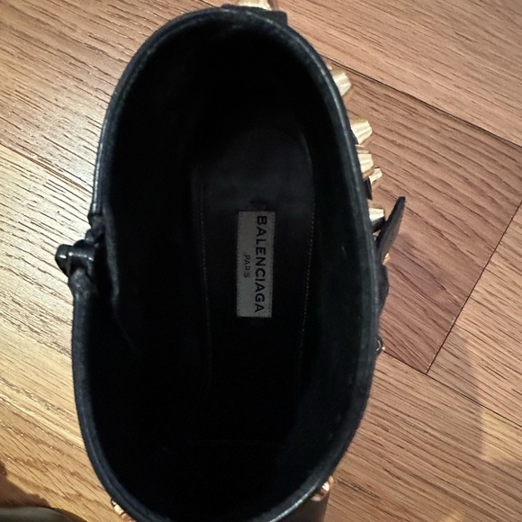 BALENCIAGA Studded Moto Boots - 39.5C - Picture 4 of 7